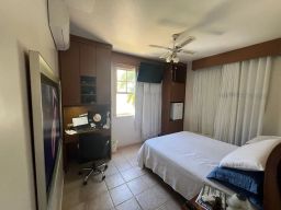 https://img.olx.com.br/thumbs256x256/52/525565638036152.jpg