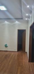 https://img.olx.com.br/thumbs256x256/52/525569390876753.jpg