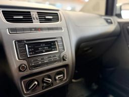 https://img.olx.com.br/thumbs256x256/52/525699654659328.jpg