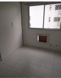 https://img.olx.com.br/thumbs256x256/52/526560762040979.jpg