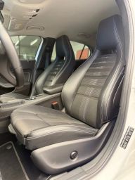 https://img.olx.com.br/thumbs256x256/52/526601089540591.jpg
