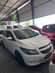 https://img.olx.com.br/thumbs256x256/52/526605453903265.jpg