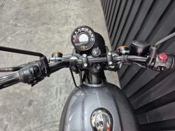 https://img.olx.com.br/thumbs256x256/52/526647794064156.jpg