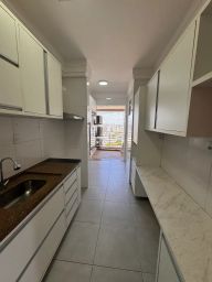 https://img.olx.com.br/thumbs256x256/52/526657788606554.jpg
