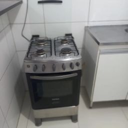 https://img.olx.com.br/thumbs256x256/52/527536753514128.jpg