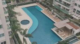 https://img.olx.com.br/thumbs256x256/52/527596885477015.jpg