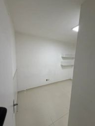 https://img.olx.com.br/thumbs256x256/52/527695927821860.jpg