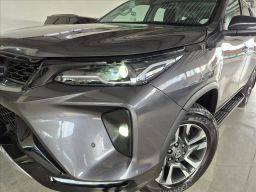https://img.olx.com.br/thumbs256x256/52/527697551792562.jpg