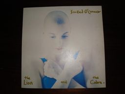 Título do anúncio: Disco Vinil Sinéad O'connor - The Lion & The Cobra -1987