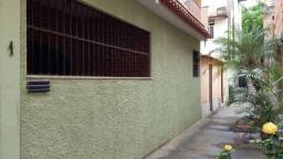 Título do anúncio: Aluguel de casas e apartamentos no centro de Vilar dos Teles 