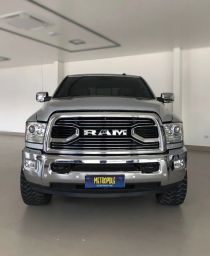 https://img.olx.com.br/thumbs256x256/52/529667680657735.jpg