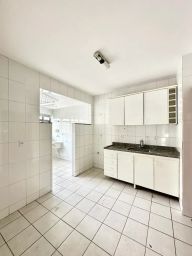 https://img.olx.com.br/thumbs256x256/52/529689559572216.jpg