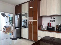 https://img.olx.com.br/thumbs256x256/53/530546527914822.jpg