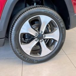 https://img.olx.com.br/thumbs256x256/53/530557626106563.jpg