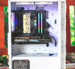 https://img.olx.com.br/thumbs256x256/53/531664796205606.jpg