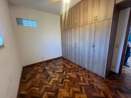https://img.olx.com.br/thumbs256x256/53/532508521583938.jpg
