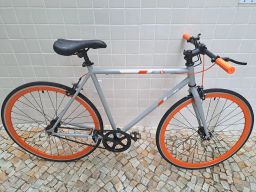 https://img.olx.com.br/thumbs256x256/53/532555374609733.jpg