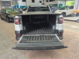 https://img.olx.com.br/thumbs256x256/53/532648205752830.jpg