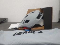 https://img.olx.com.br/thumbs256x256/53/533468820454219.jpg