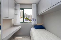https://img.olx.com.br/thumbs256x256/53/533520277021422.jpg
