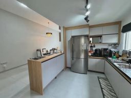 https://img.olx.com.br/thumbs256x256/53/533552889672146.jpg