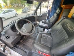 https://img.olx.com.br/thumbs256x256/53/533571636669226.jpg