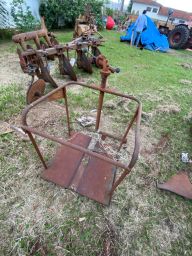 https://img.olx.com.br/thumbs256x256/53/534540035645392.jpg