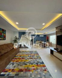 https://img.olx.com.br/thumbs256x256/53/534573272133793.jpg