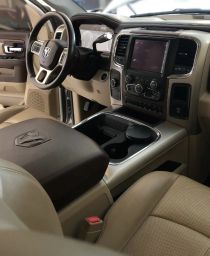 https://img.olx.com.br/thumbs256x256/53/534606448777070.jpg