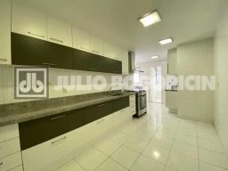 https://img.olx.com.br/thumbs256x256/53/535529041448920.jpg