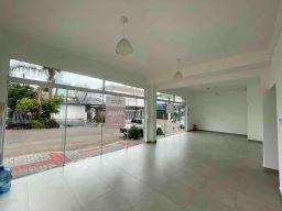 https://img.olx.com.br/thumbs256x256/53/535569529069839.jpg