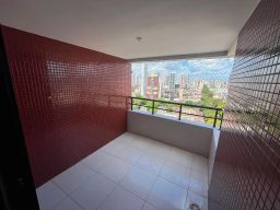 https://img.olx.com.br/thumbs256x256/53/535664437797376.jpg