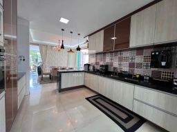 https://img.olx.com.br/thumbs256x256/53/536538524776166.jpg