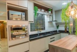https://img.olx.com.br/thumbs256x256/53/537547275383433.jpg