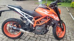 https://img.olx.com.br/thumbs256x256/53/537567480115686.jpg