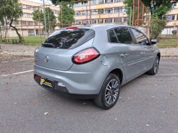 https://img.olx.com.br/thumbs256x256/53/537689258620876.jpg