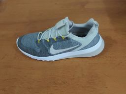 https://img.olx.com.br/thumbs256x256/53/538516269946699.jpg