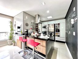 https://img.olx.com.br/thumbs256x256/53/538522405313639.jpg