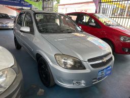 https://img.olx.com.br/thumbs256x256/53/538567643599474.jpg