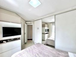 https://img.olx.com.br/thumbs256x256/54/540579764321606.jpg