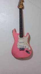 Título do anúncio: Guitarra rosa