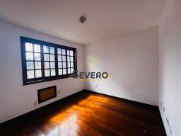 https://img.olx.com.br/thumbs256x256/54/542544524413754.jpg