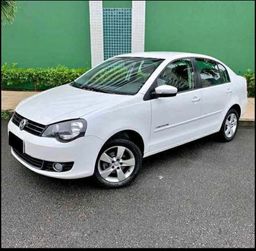 polo sedan 2011 olx