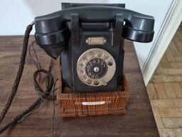Título do anúncio: Telefone antigo 