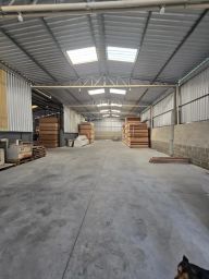 https://img.olx.com.br/thumbs256x256/54/545684182011038.jpg