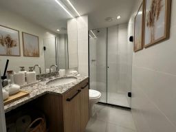 https://img.olx.com.br/thumbs256x256/54/546513647338466.jpg