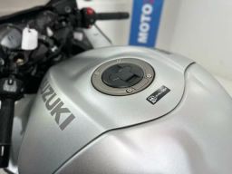 https://img.olx.com.br/thumbs256x256/54/548520889389708.jpg