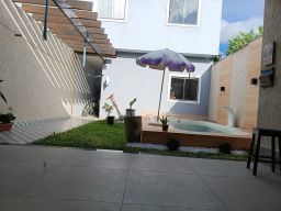 https://img.olx.com.br/thumbs256x256/54/548527625687659.jpg