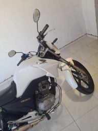 https://img.olx.com.br/thumbs256x256/54/549560755454045.jpg
