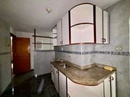 https://img.olx.com.br/thumbs256x256/55/550544408238846.jpg
